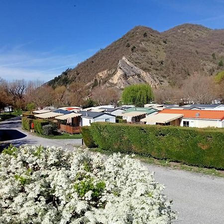 Camping Du Bourg Digne-les-Bains Eksteriør bilde
